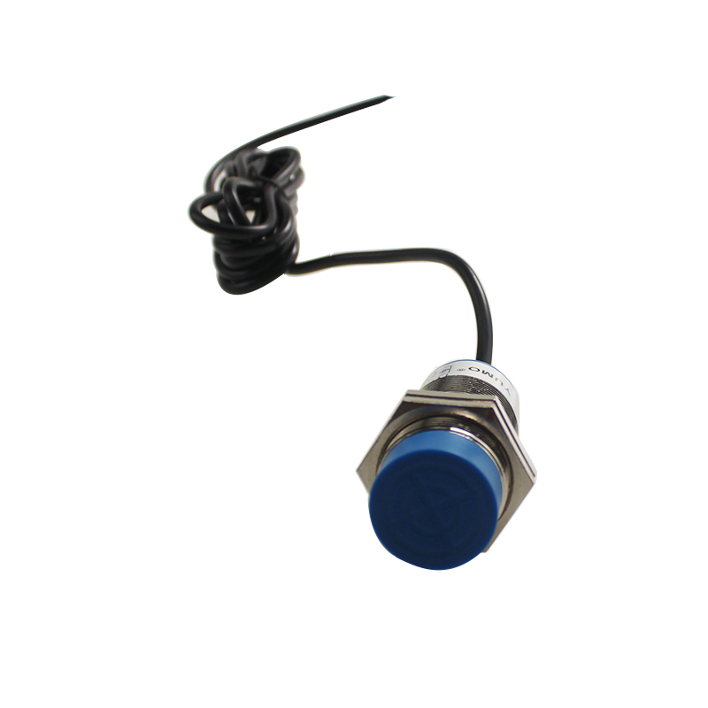 Interruptor de proximidad inductivo no empotrado con sensor plano M30 LM30-3025PC 